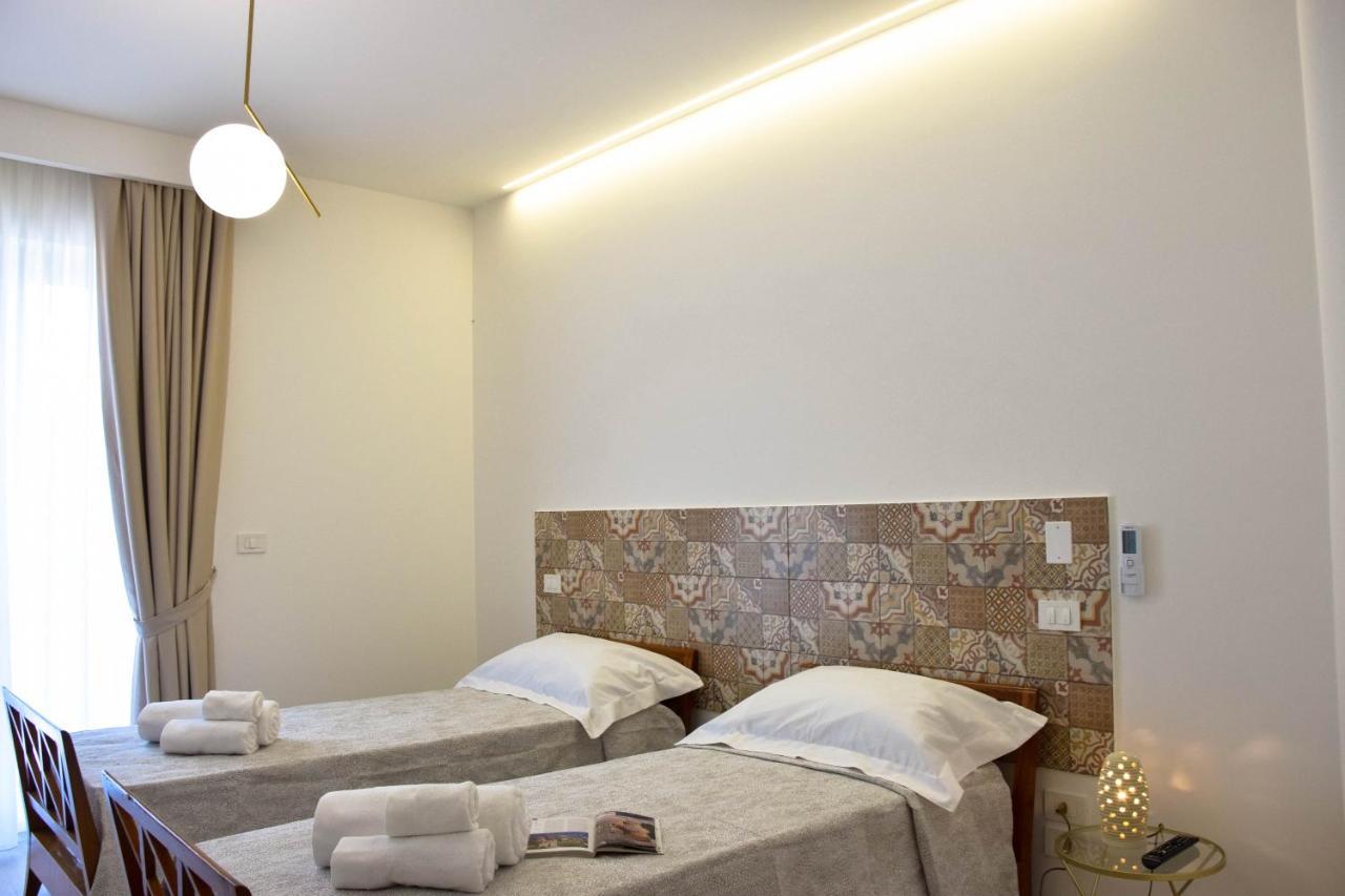 Accòmodati B&B Marina di Gioiosa Ionica Exterior foto
